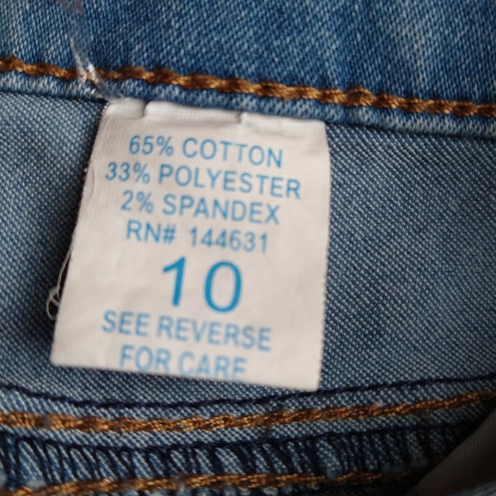 Jeans - Picture 3 of 4